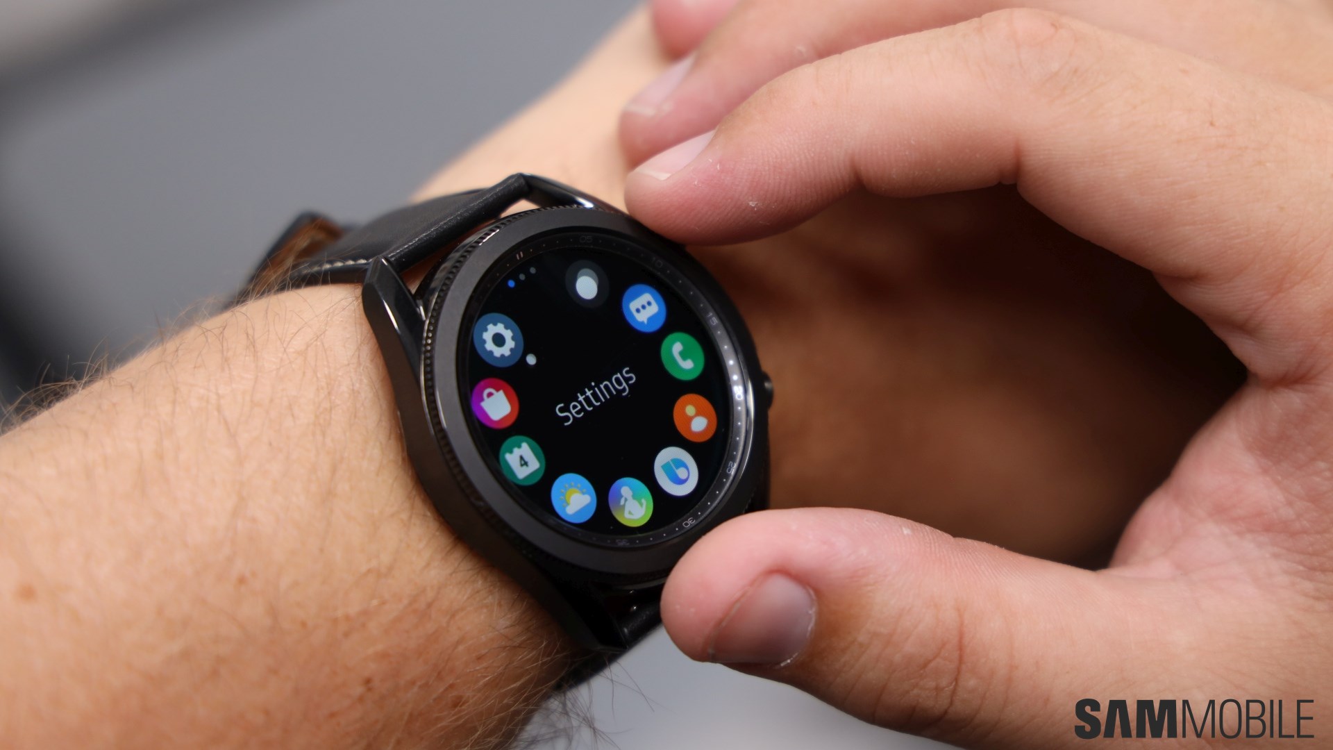Часы Samsung Galaxy Watch 3 45мм