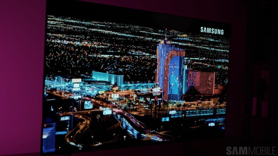 One Of Samsung S Best And Biggest Tvs Is Off For New Year S