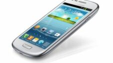 Samsung Galaxy S III and S4 mini get price cuts in India