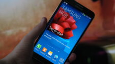 Galaxy S5 to have better one-hand functions and new music player?