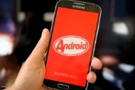 International version of the Galaxy S4 receiving Android 4.4.2 KitKat