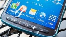 Samsung to focus on providing dustproof and waterproof features on its premium handsets