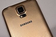 Gold Galaxy S5 headed to major US carriers on May 30th