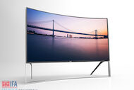 Samsung shows off world’s largest curved UHD TV