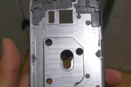 Purported Galaxy S6 chassis leaks hint at sealed polymer battery