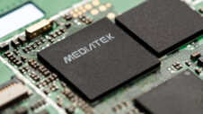 Samsung going ahead with deal to use MediaTek chips in its smartphones