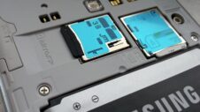 Rumor: Samsung may re-introduce the microSD card slot with the Galaxy S7