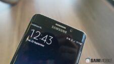 [Poll] Should Samsung sell its flagship dual-edge display to other OEMs?