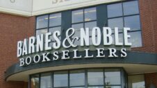 Barnes & Noble teams up with Samsung yet again for the Galaxy Tab E Nook