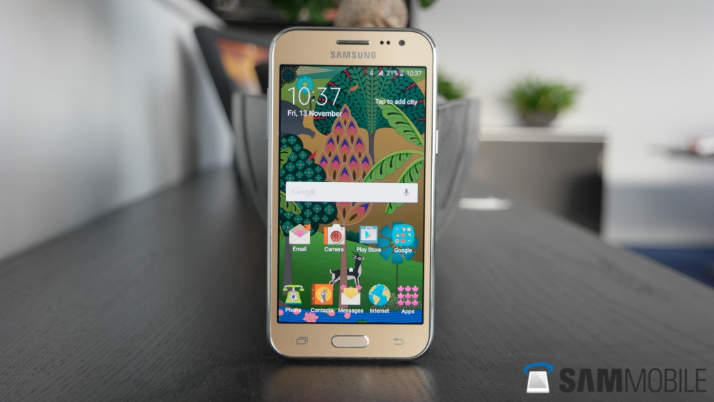 Samsung Galaxy J2 Review Attractive Display But That S About It Sammobile Sammobile