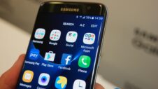 Microsoft productivity apps come pre-installed on the Galaxy S7