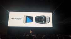 Samsung will throw in a free Gear VR with every pre-order of the Galaxy S7 and Galaxy S7 edge