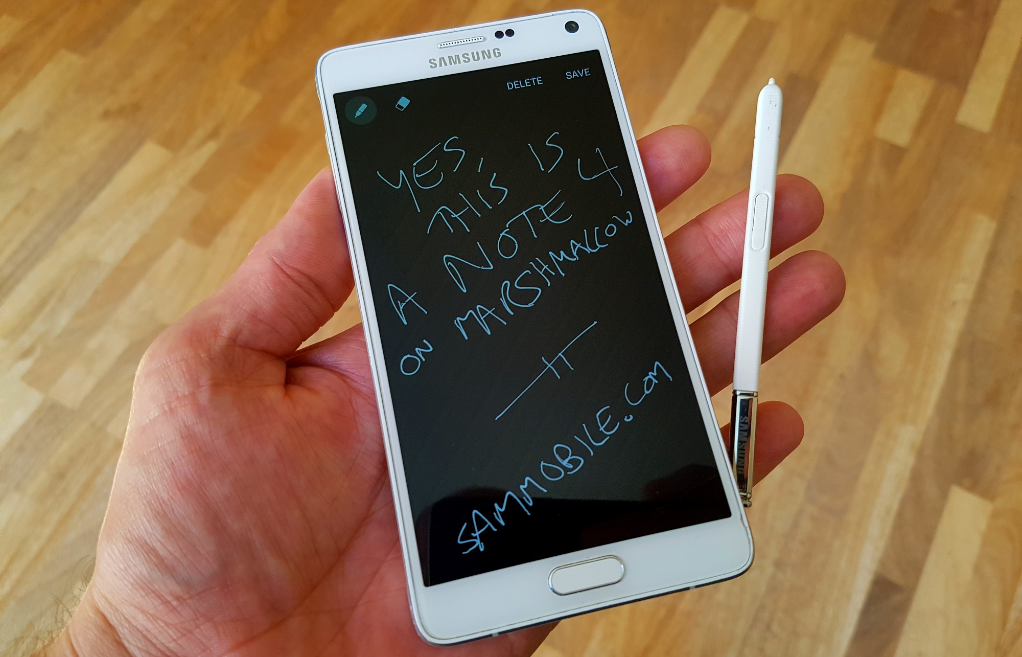 Marshmallow-running Galaxy Note 4 