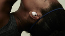 Samsung’s Gear Icon X wireless earphones are now available on Amazon in the US