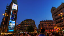 Samsung launches its first P6 LED display in Madrid’s Plaza del Callao