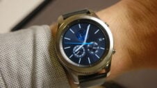 Who is: Yvan Arpa and Arik Levy and what do they have to do with the Gear S3?