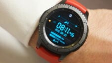 AT&T will carry the NumberSync-compatible Gear S3 frontier from Samsung