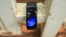 Daily Deal: Pick up a Gear Fit 2 for 17% off