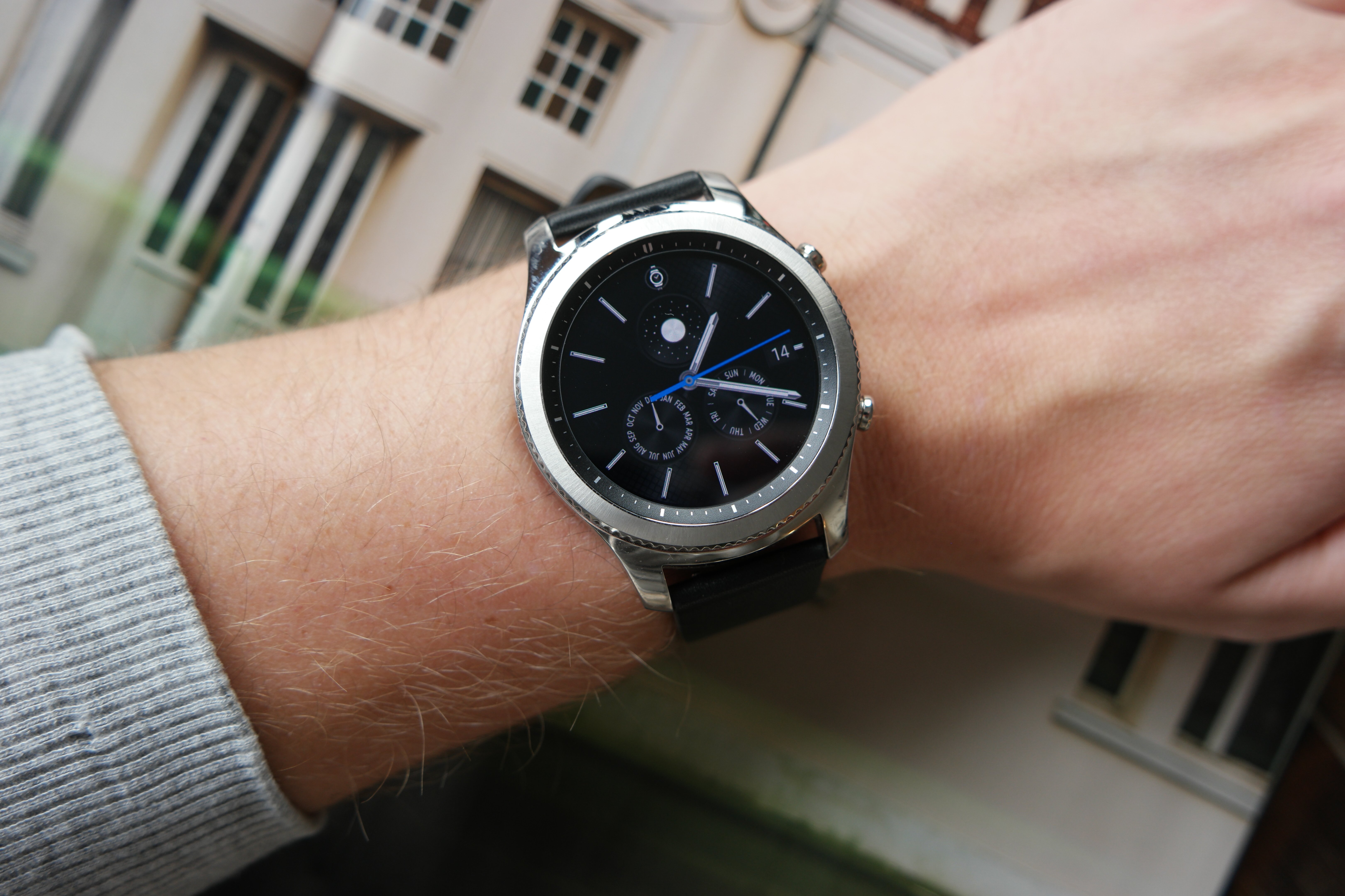 Samsung Gear S3 classic review: The smartwatch we've all been ...