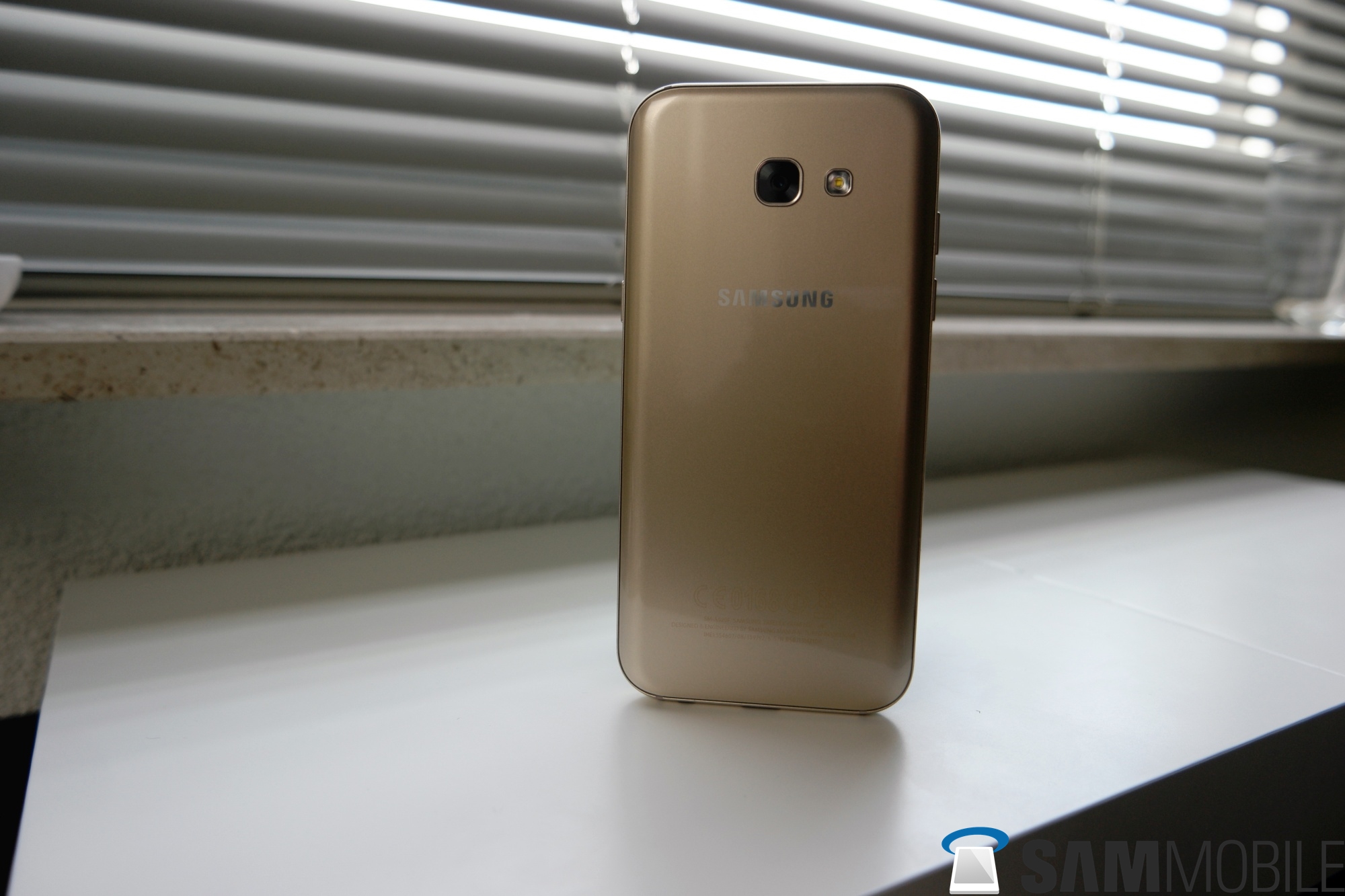 vluchtelingen cijfer Onophoudelijk Galaxy A5 (2017) review: Samsung brings its 'A' game! - SamMobile -  SamMobile