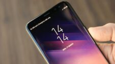 Galaxy S8’s facial recognition feature can apparently be fooled by a photo