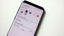 Galaxy S8 Tip: How to change the color of the navigation bar