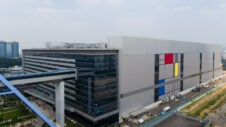 Samsung mass producing 2nd gen 10nm FinFET process technology