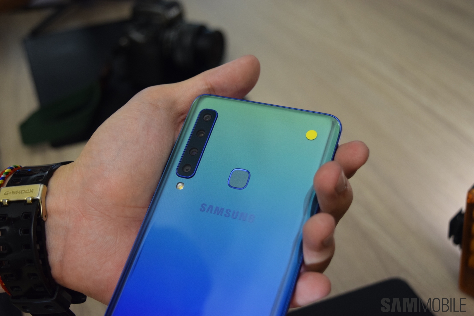 Samsung Galaxy A9 hands on: The world's first quad-camera smartphone -  SamMobile