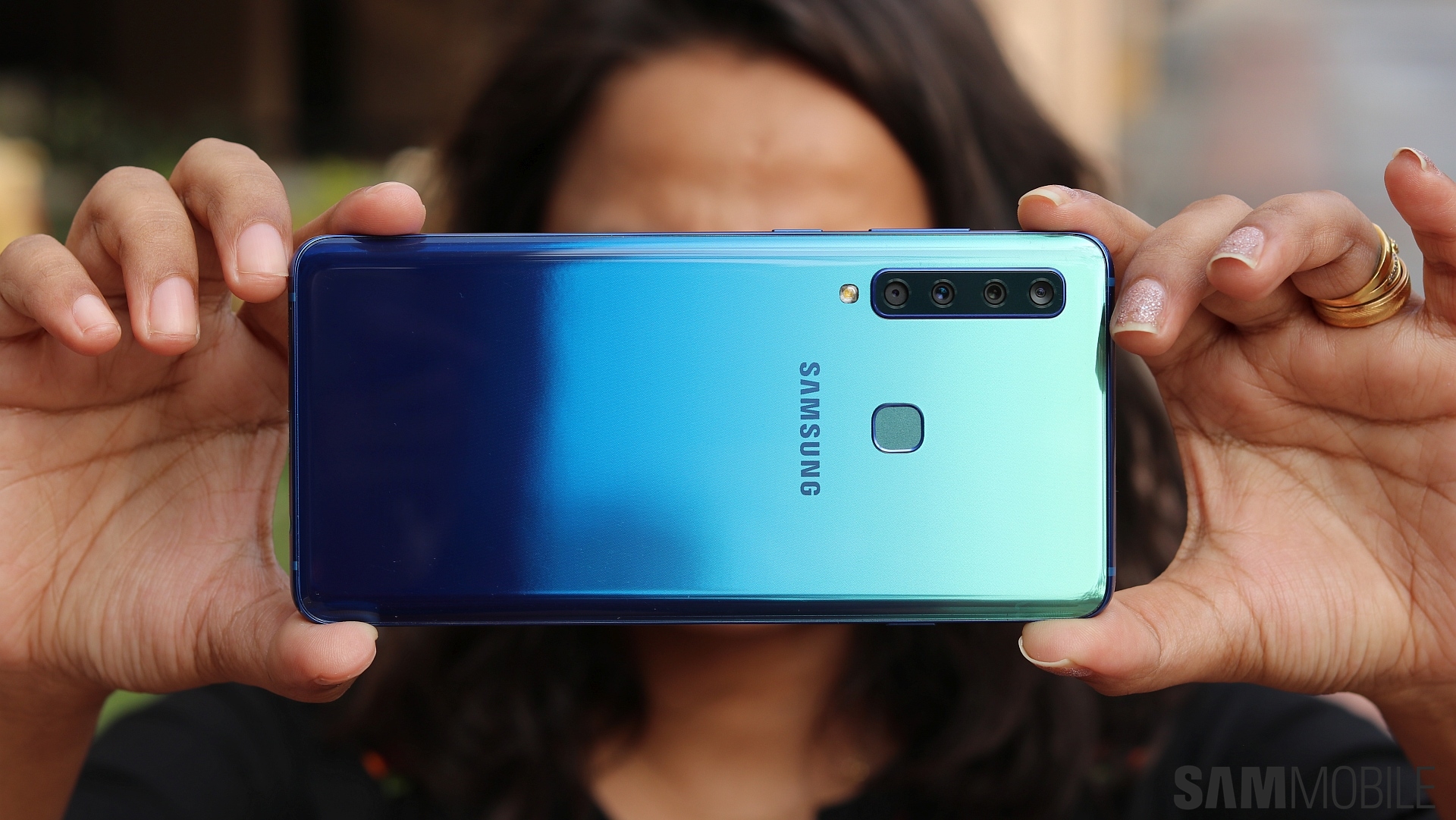 Samsung Galaxy A9 (2018) Review: Quad Cameras Don't Live Up To The Hype -  MySmartPrice