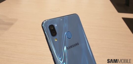 samsung galaxy a10 argos