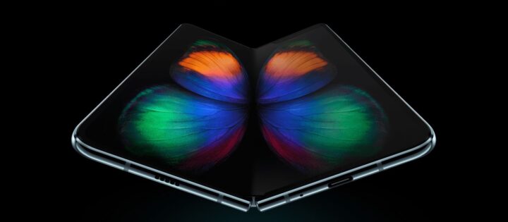 galaxy fold headphone jack