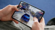 Samsung may allow you to play with the Galaxy Fold at IFA next month