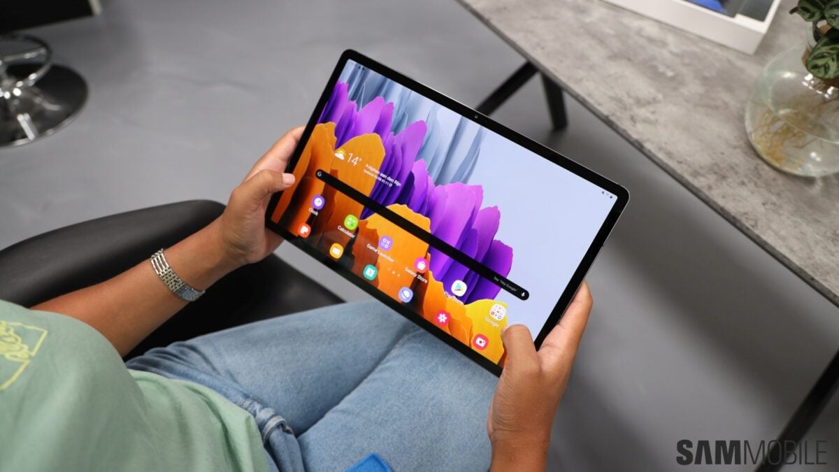 One UI 5.1 is hitting the Galaxy Tab S7, and Fan Edition could be next ...