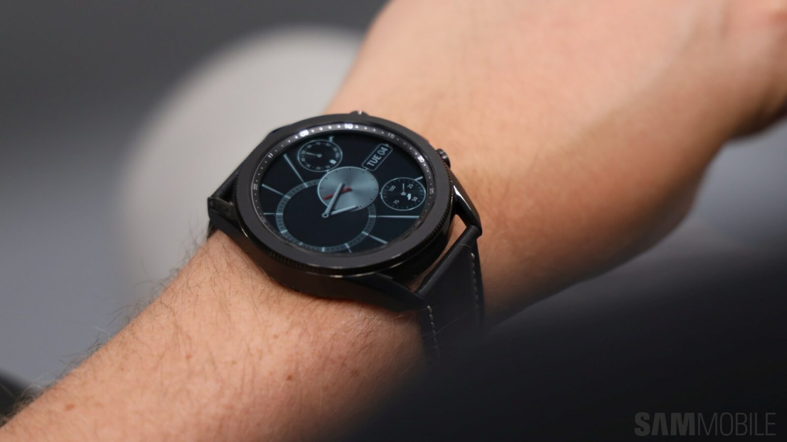 Galaxy Watch 3 now official: Oh physical bezel, how we’ve missed you ...