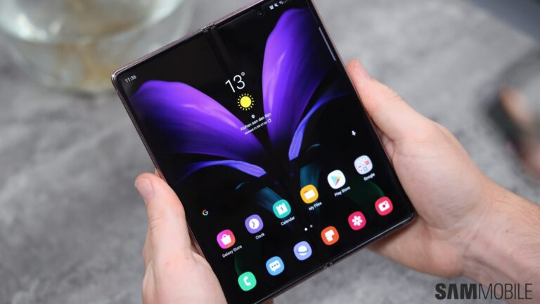 galaxy fold 2 review reddit