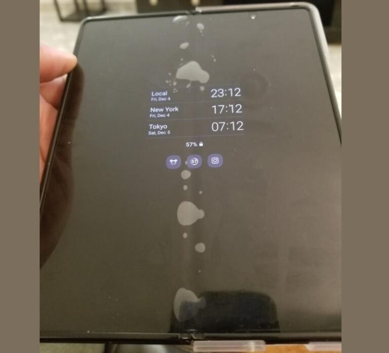 galaxy z fold 2 screen replacement cost