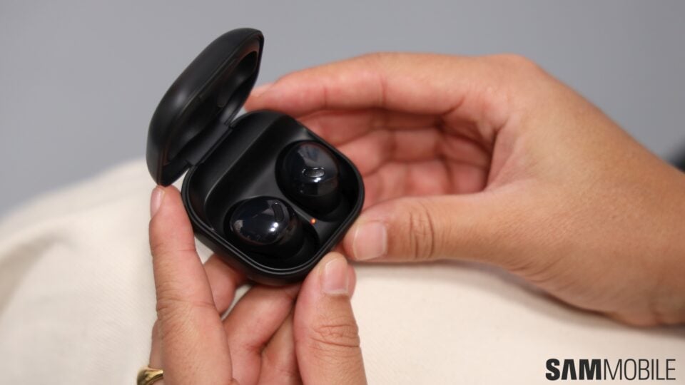 Best Samsung Earbuds in 2022 - SamMobile