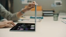 Why I believe Samsung should never release laptops with foldable displays