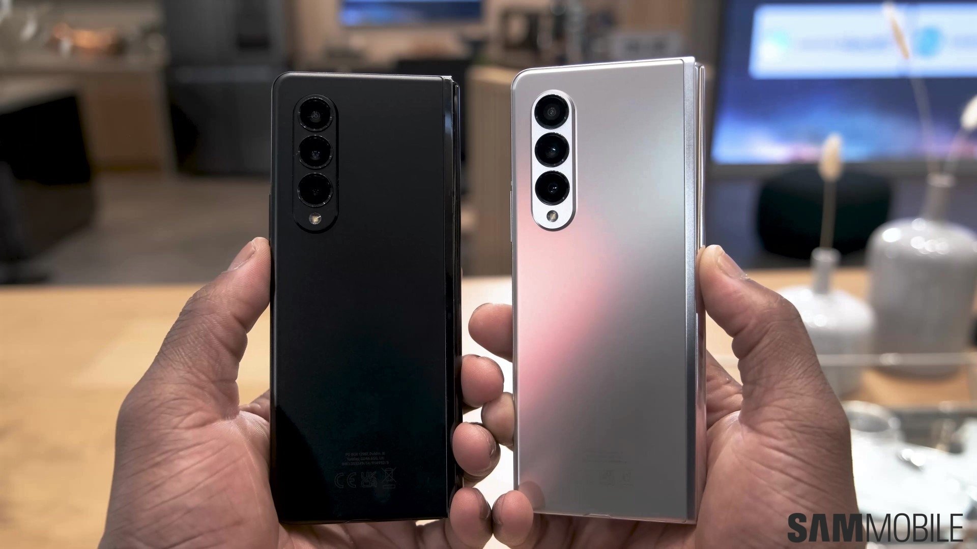 Galaxy S21 Ultra vs Z Fold 3: qual é o melhor celular da Samsung?