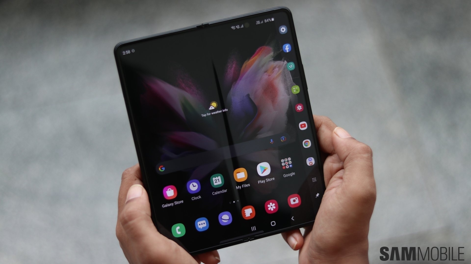 Galaxy Z Fold 3 starts getting Android 12 update in the US - SamMobile