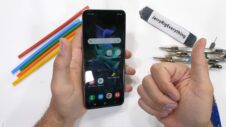 Galaxy Z Flip 3 survives durability test, gets a thumbs up from JerryRigEverything