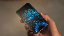 Did Samsung accidently praise Oppo’s foldable phone on Twitter?