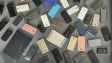 We checked over 100 old Samsung phones and found no swollen batteries