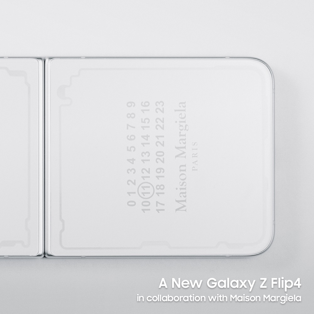 Classic White Louis Vuitton Seamless Pattern Samsung Galaxy Z Flip 4 Clear  Case