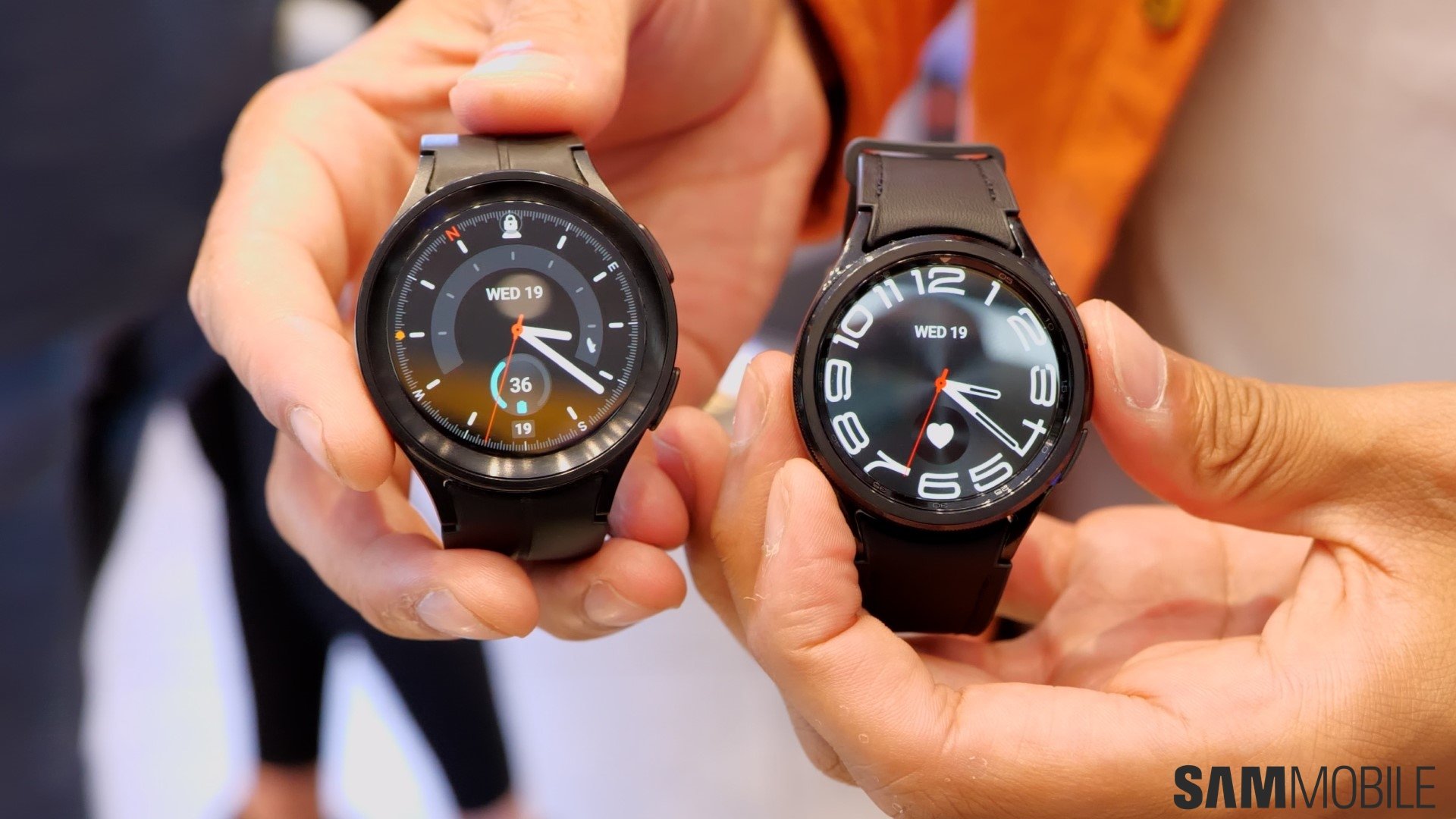 Samsung Galaxy Watch 5 Vs Samsung Galaxy Watch 5 Pro! (Comparison) (Review)  - YouTube