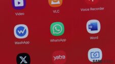 WhatsApp gets option to add email addresses to user accounts