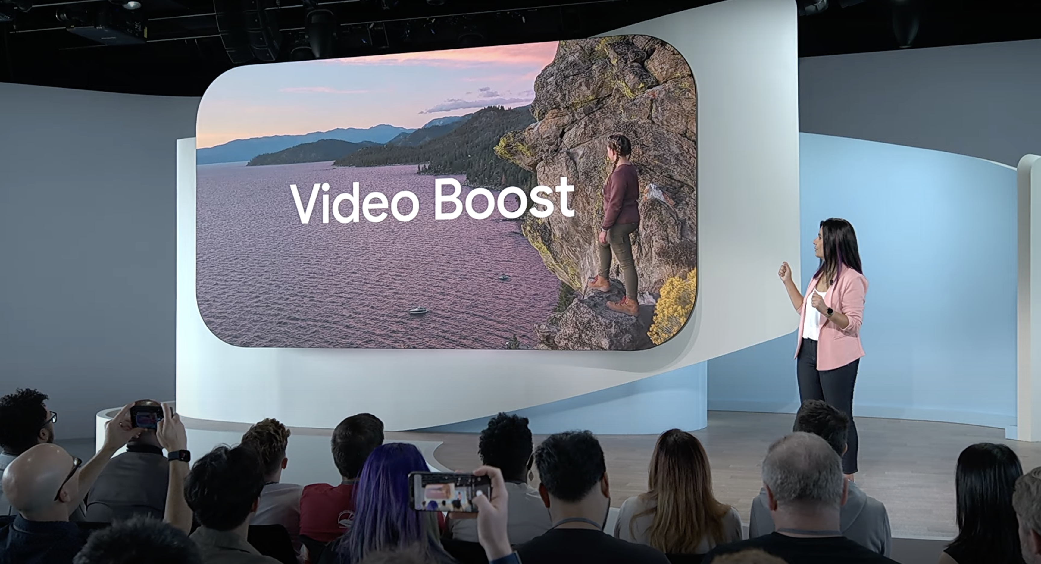 Software Announcements Take Center Stage at Google Pixel 8 Series Launch  Event