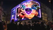 Samsung live-streamed Rocket League on a 3D screen in London