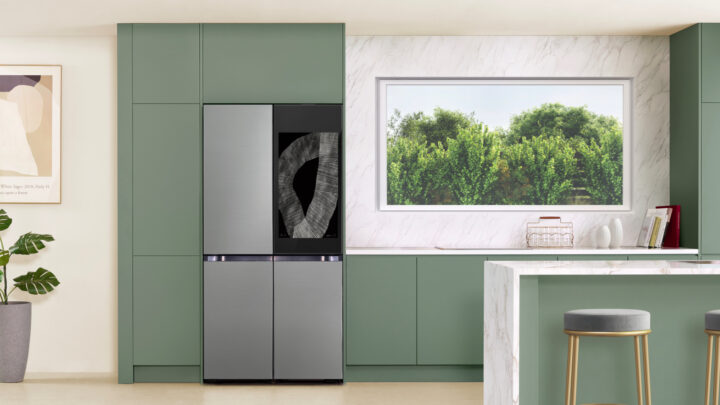 Samsung Bespoke 4-Door Flex Refrigerator With AI Family Hub+ 2024