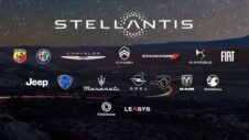 Stellantis finally adopts Tesla’s charging standard (NACS, SAE J3400)